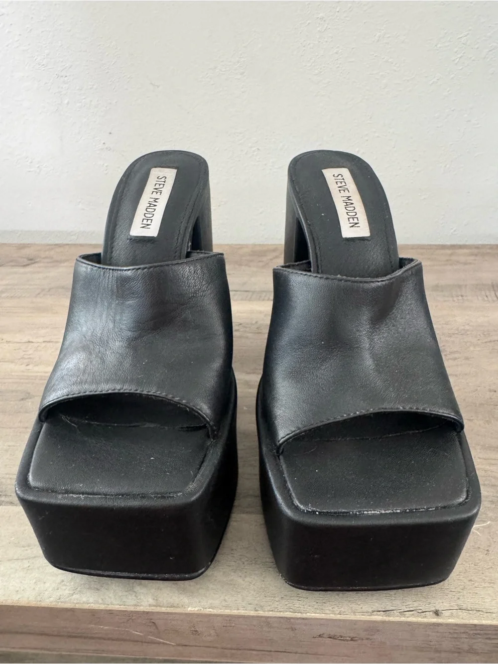 Steve Madden Trixie Black Leather Platforms